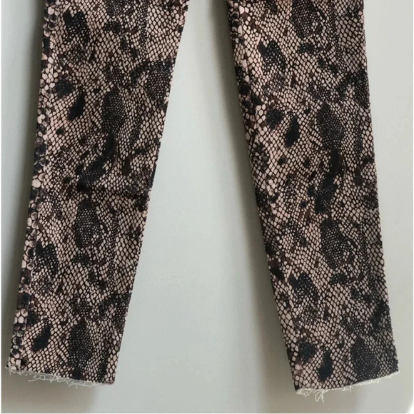New Free People Raw trim High rise jegging jean two faced snakeskin OB1026916 - Picture 6 of 14